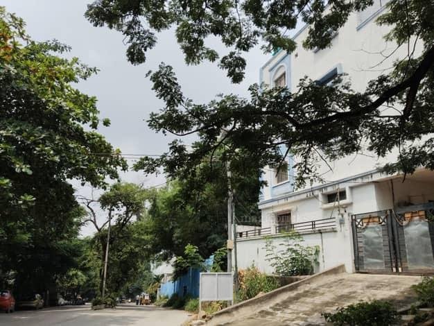 3 BHK 2500 Sq-ft For Rent in Prashasan Nagar, Hyderabad