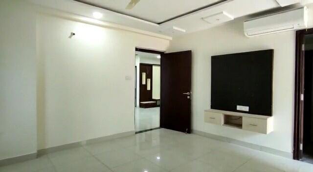 3BHK 3Baths Flat for Rent in Vertex Panache, Gachibowli, Hyderabad