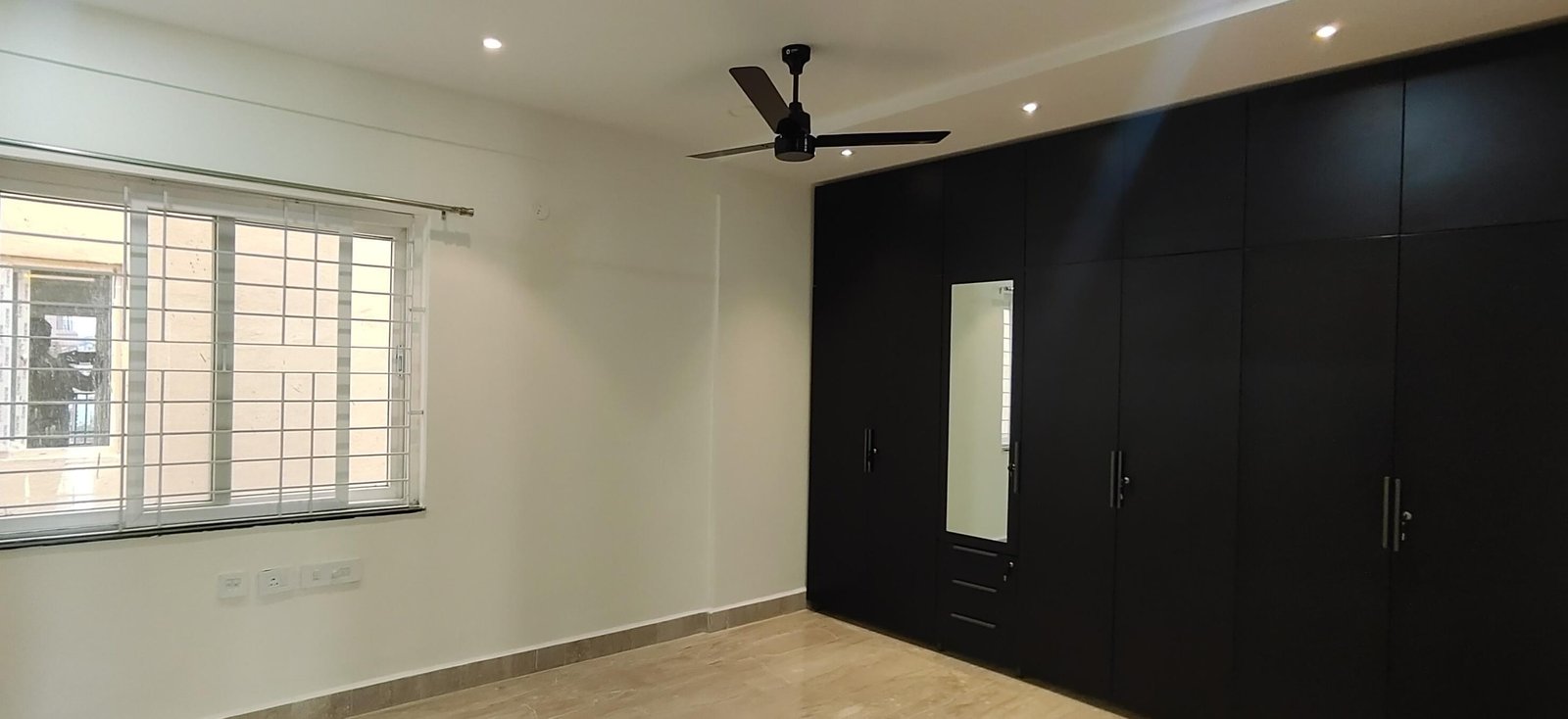 3 BHK Flat for rent in  Aditya Empress Towers, Shaikpet, Hyderabad