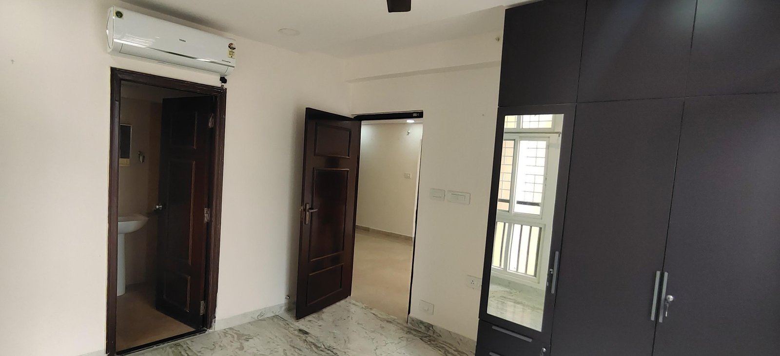3 BHK Flat for rent in  Aditya Empress Towers, Shaikpet, Hyderabad