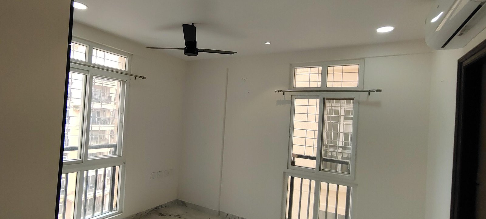 3 BHK Flat for rent in  Aditya Empress Towers, Shaikpet, Hyderabad