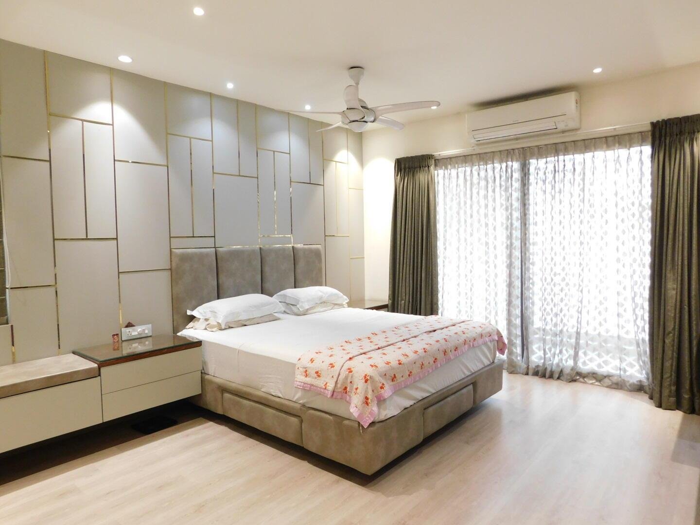 5Bedrooms 7Baths Independent House/Villa for Sale in Kokapet, Hyderabad