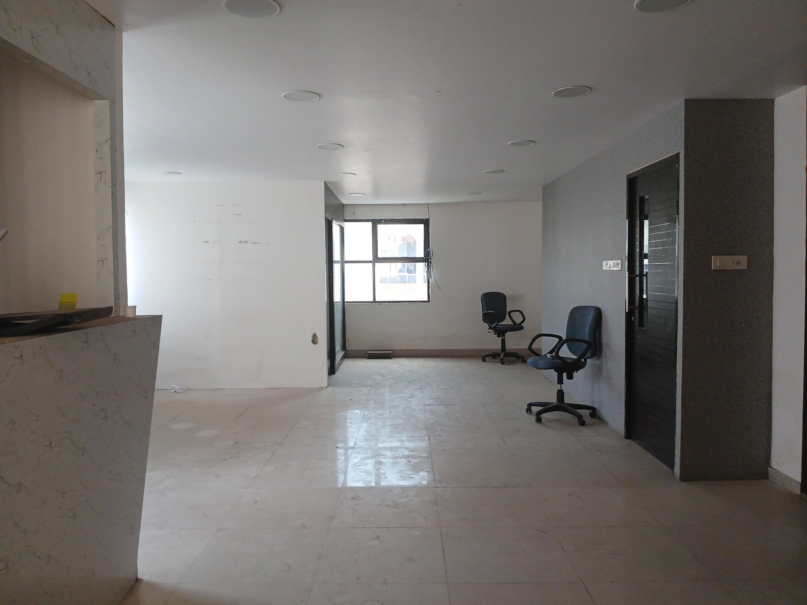 Bare Shell Office Space for sale in Balaji Arcade, Abids, Old Mumbai Highway