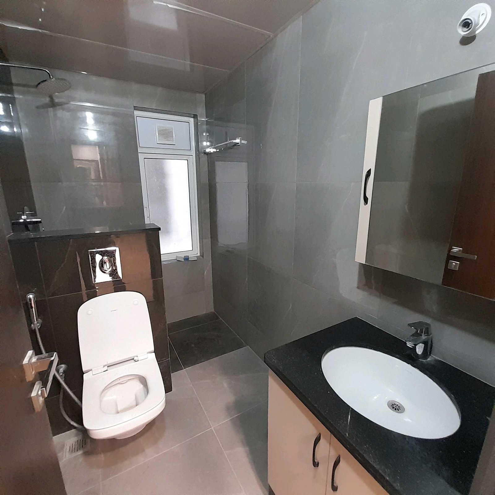 3BHK 2Baths Flat for Rent in Aparna Sarovar Zicon, Nallagandla, Hyderabad