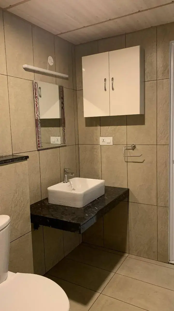 2BHK 2Baths Flat for Rent in Prestige hig fields, Gachibowli, Hyderabad