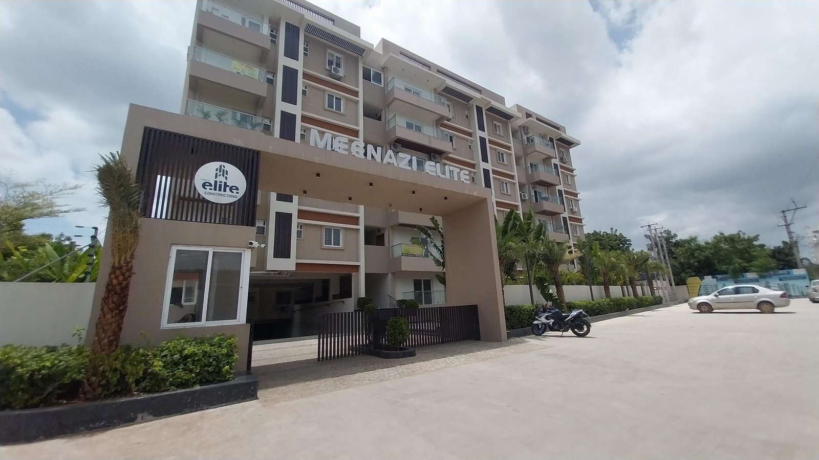3BHK 3Baths Flat for Rent in Meenazi Elite, Kismathpur, Hyderabad