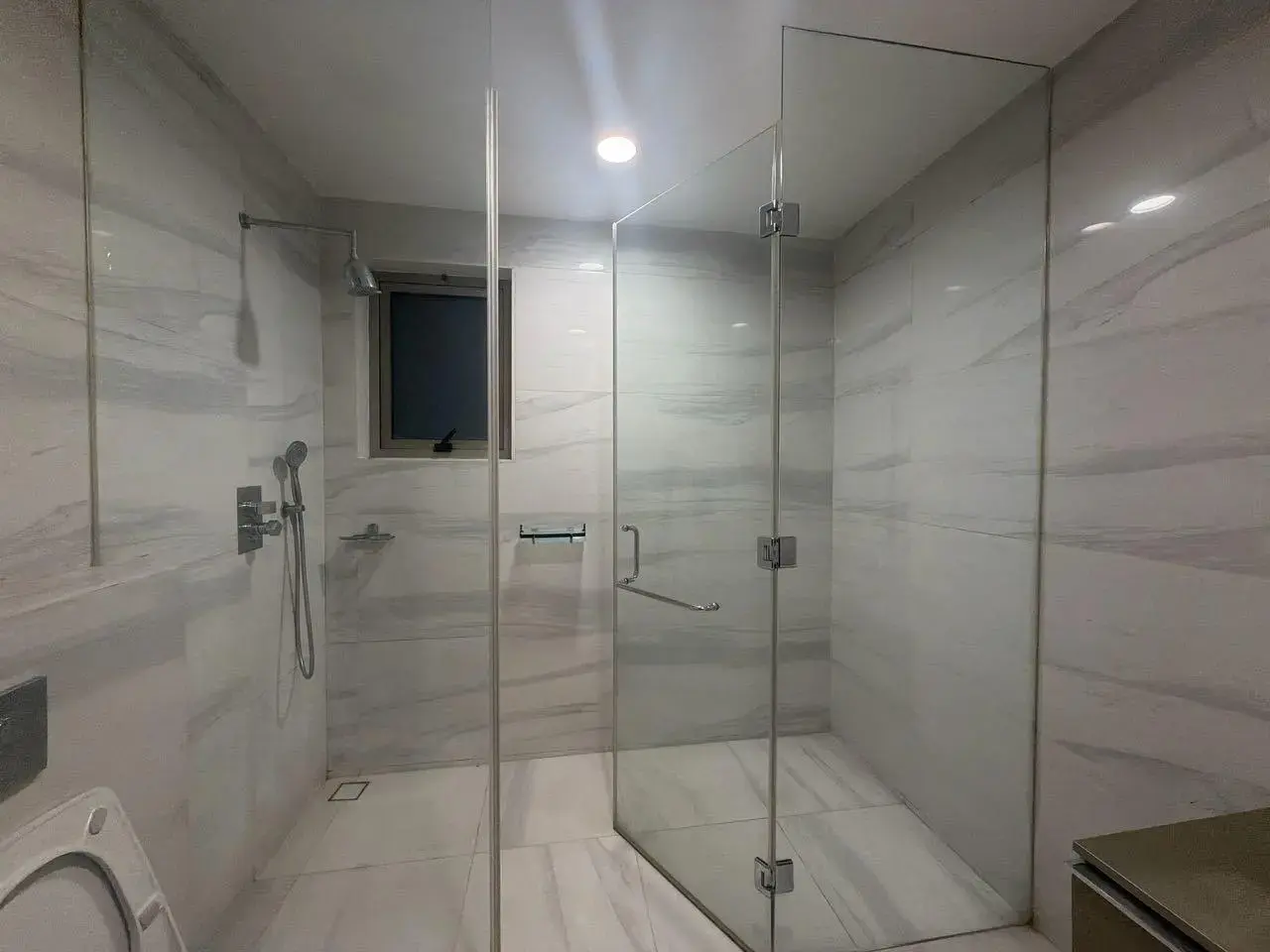 4BHK 6Baths Flat for Rent in Jayabheri The Peak, Narsingi, Hyderabad