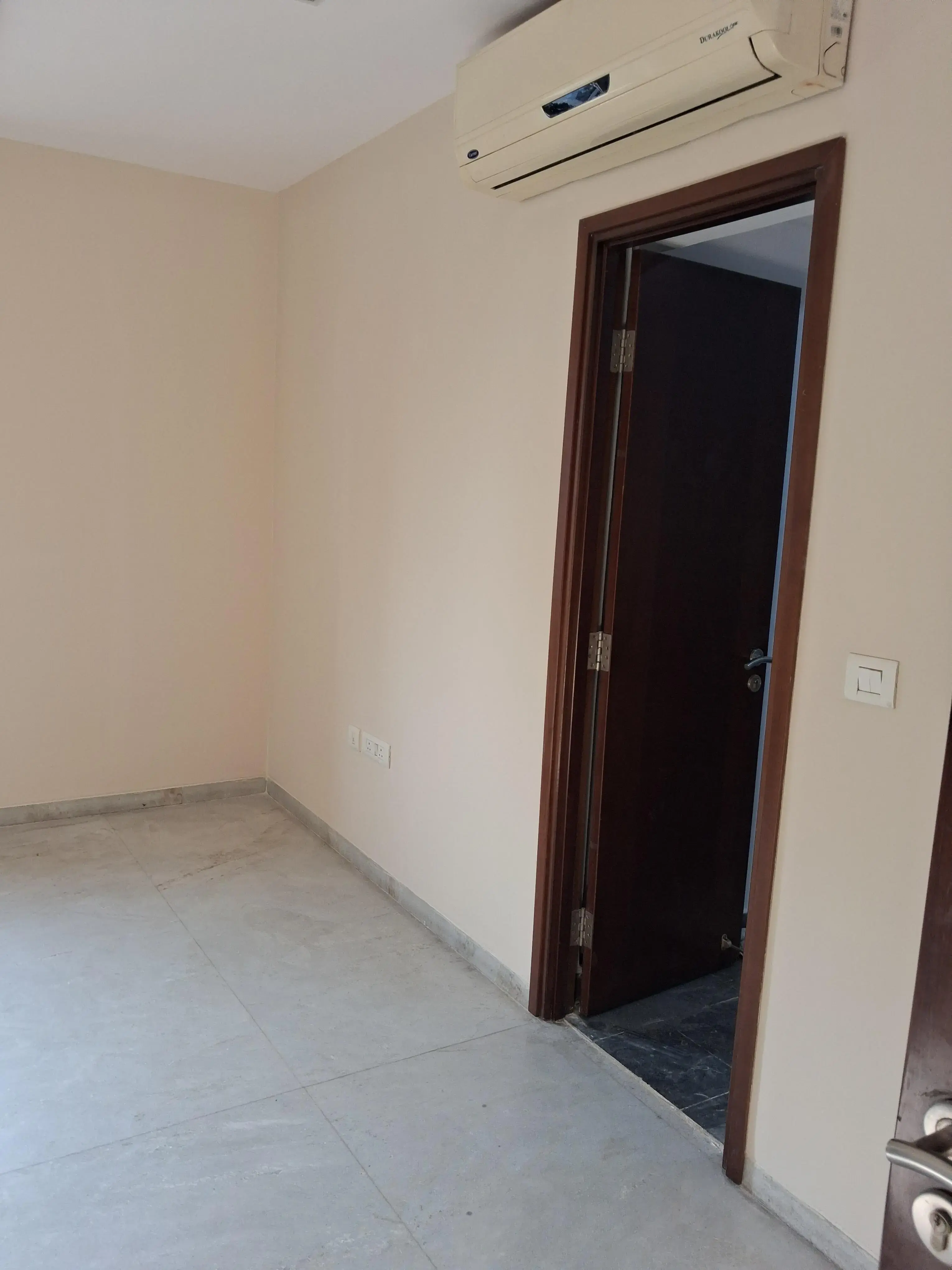 4BHK 4Baths Flat for Rent in Jayabheri Orange County, Nanakramguda, Hyderabad