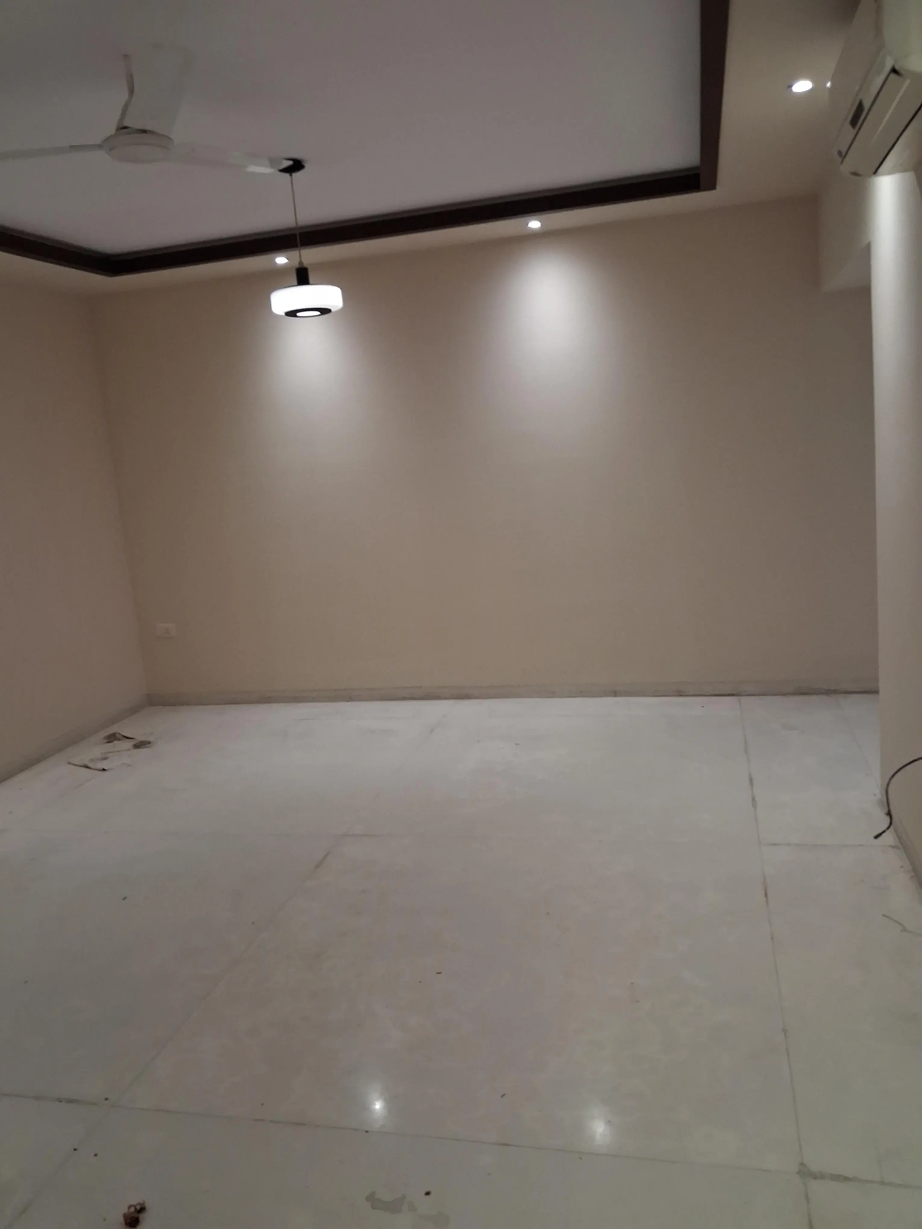 4BHK 4Baths Flat for Rent in Jayabheri Orange County, Nanakramguda, Hyderabad