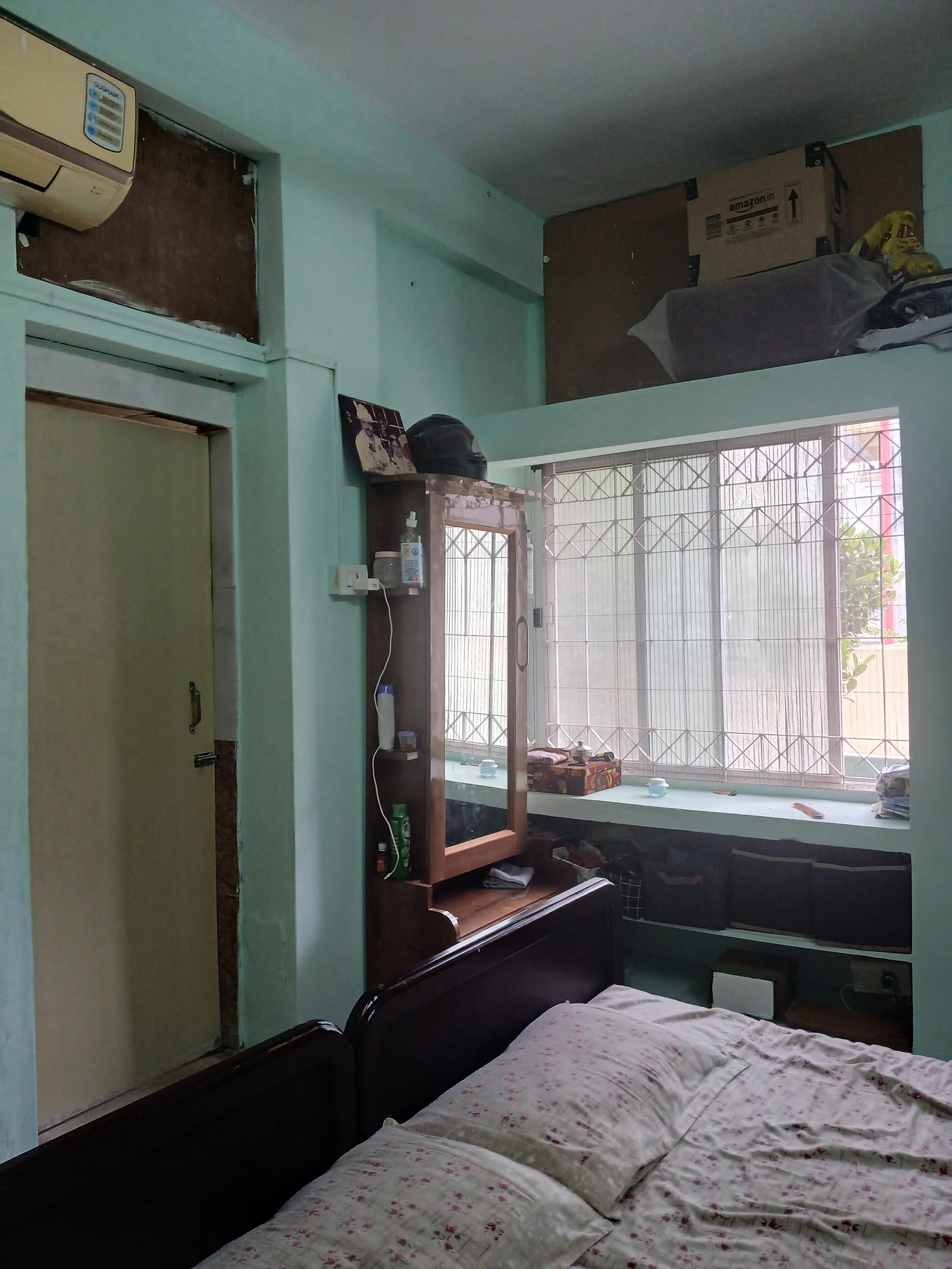 2BHK 2Baths Flat for Rent in Aruna Kiran Residency, Rajbhavan Road, Hyderabad