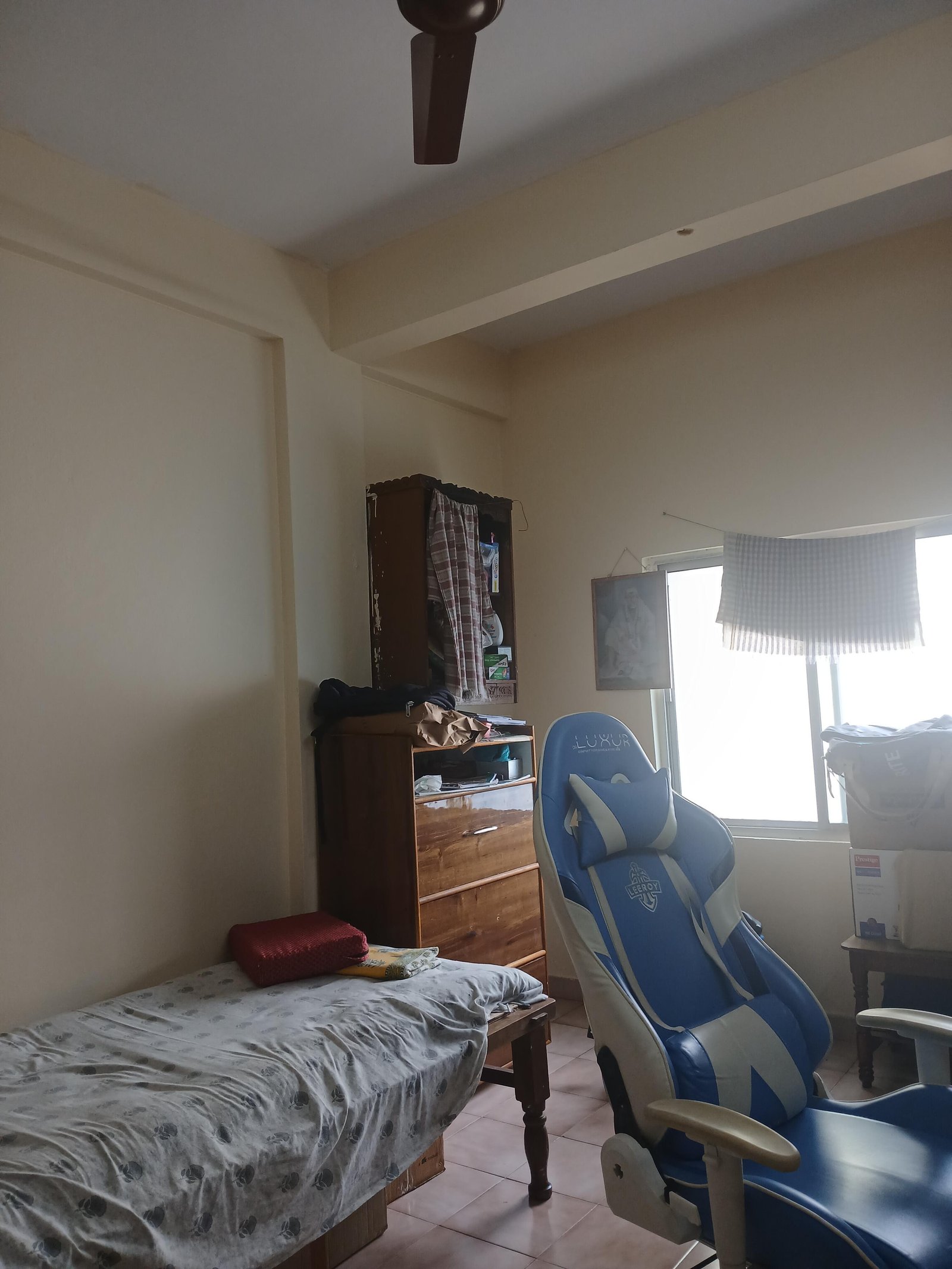 2BHK 2Baths Flat for Rent in Aruna Kiran Residency, Rajbhavan Road, Hyderabad