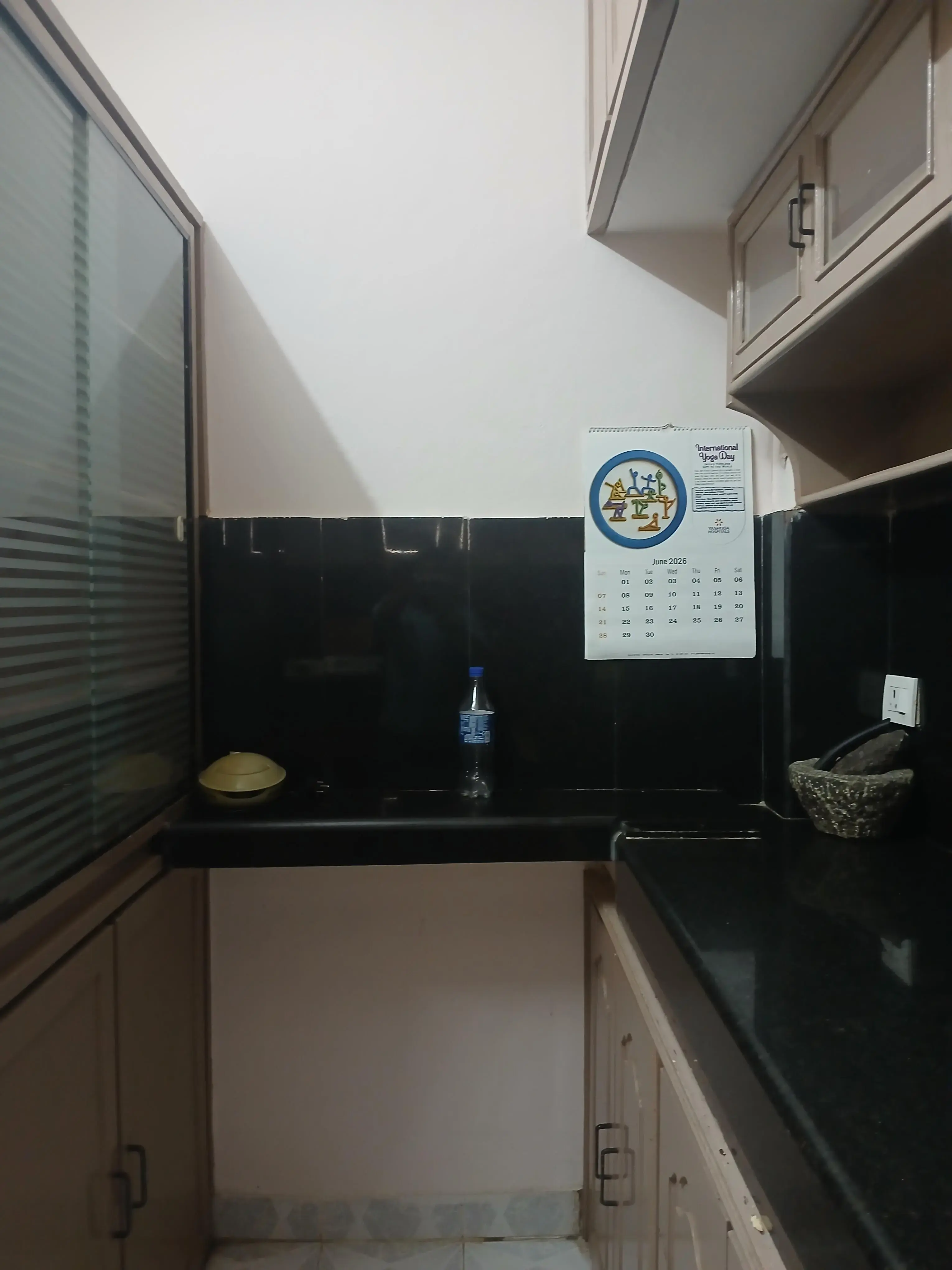 2BHK 2Baths Flat for Rent in Keerthiapartment, Old Mumbai Highway, Hyderabad