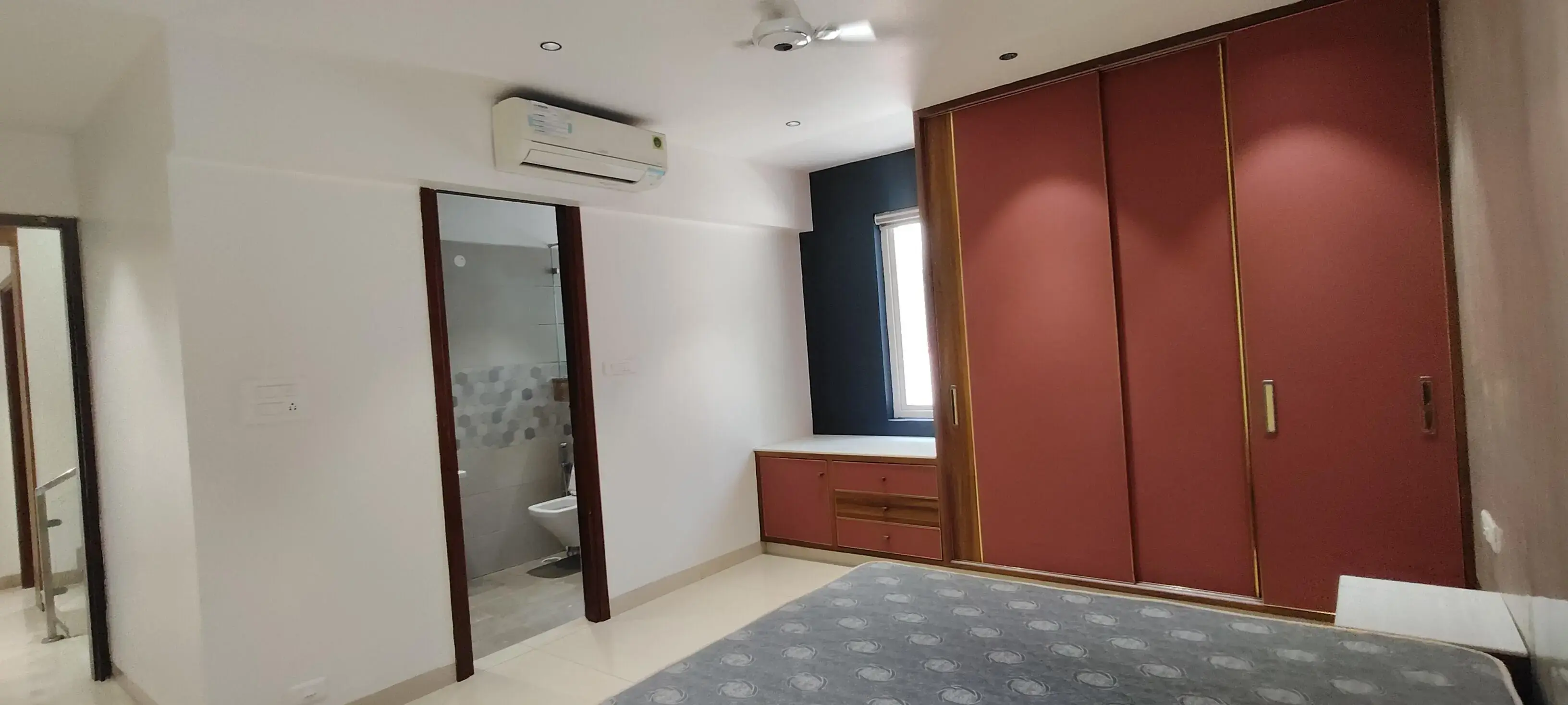 4Bedrooms 5Baths Independent House/Villa for Rent in Aditi Urban Ville, Osman Nagar, Tellapur