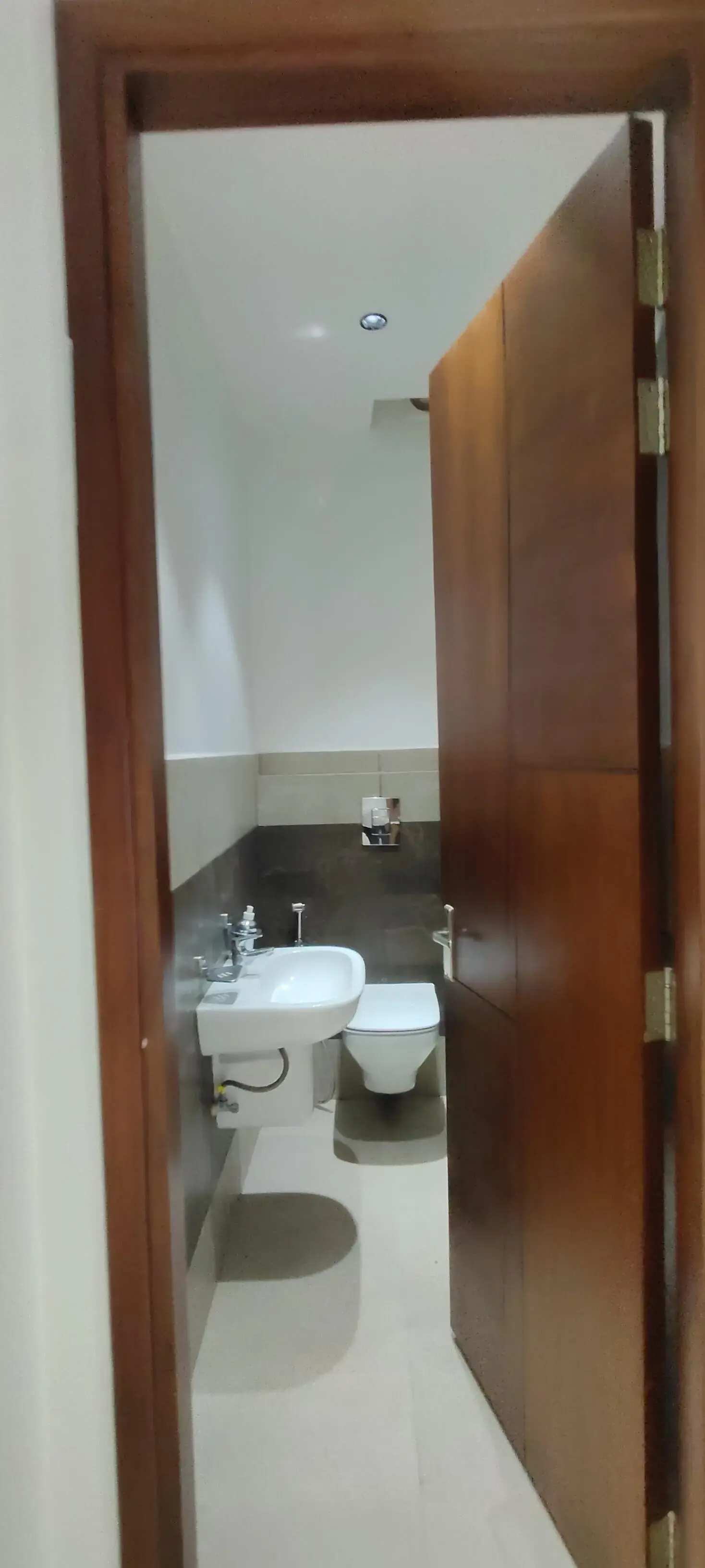 4Bedrooms 5Baths Independent House/Villa for Rent in Aditi Urban Ville, Osman Nagar, Tellapur