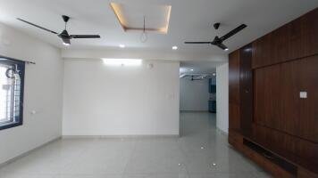 3BHK 3Baths Builder Floor for Rent in Chintalkunta, Hyderabad