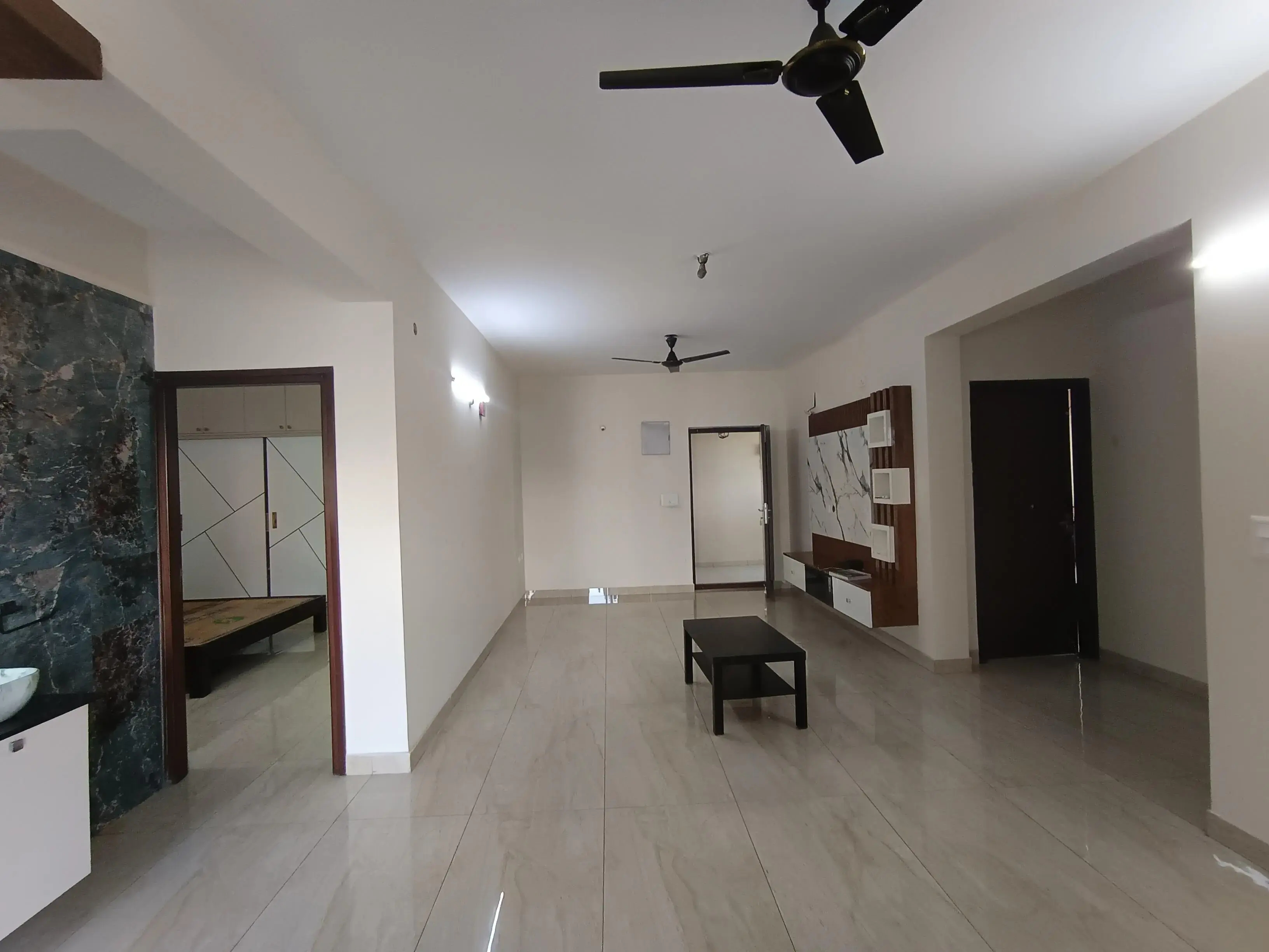 3BHK 3Baths Flat for Rent in Lakshmi Cadillac, Kondapur, Hyderabad