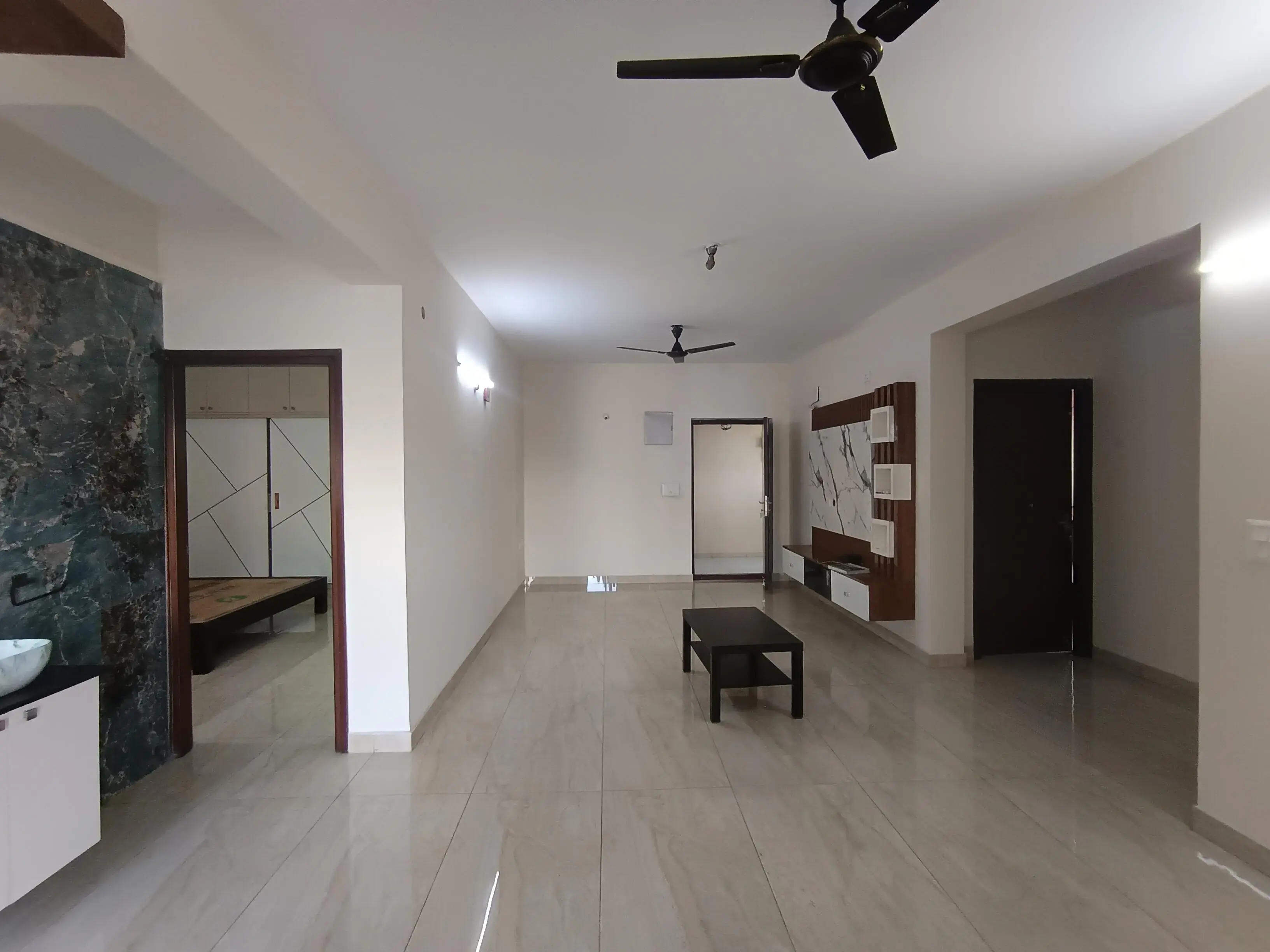 3BHK 3Baths Flat for Rent in Lakshmi Cadillac, Kondapur, Hyderabad