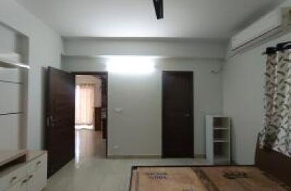 Flat for Rent in Lakshmi Cadillac, Kondapur, Hyderabad