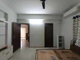 Flat for Rent in Lakshmi Cadillac, Kondapur, Hyderabad