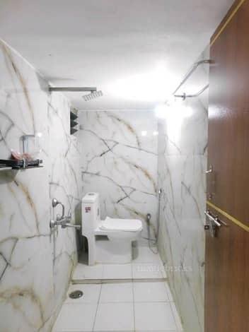 2 BHK Flat 1300 Sq-ft For Rent in Sri Venkata Shiva Nilayam, Malkajgiri, Hyderabad