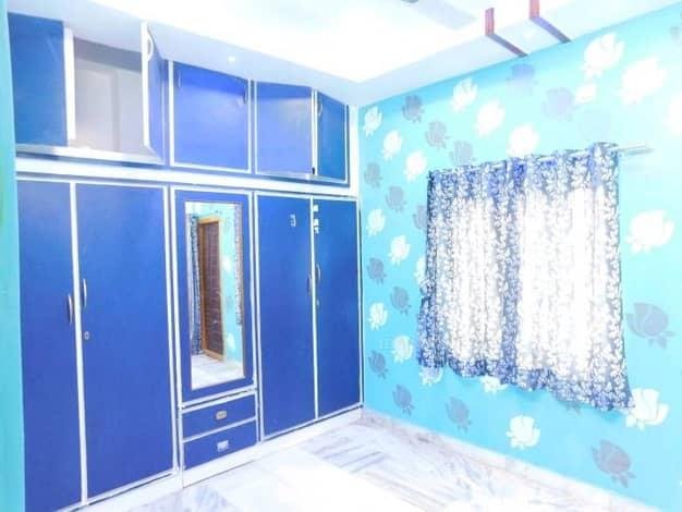 2 BHK Flat 1300 Sq-ft For Rent in Sri Venkata Shiva Nilayam, Malkajgiri, Hyderabad