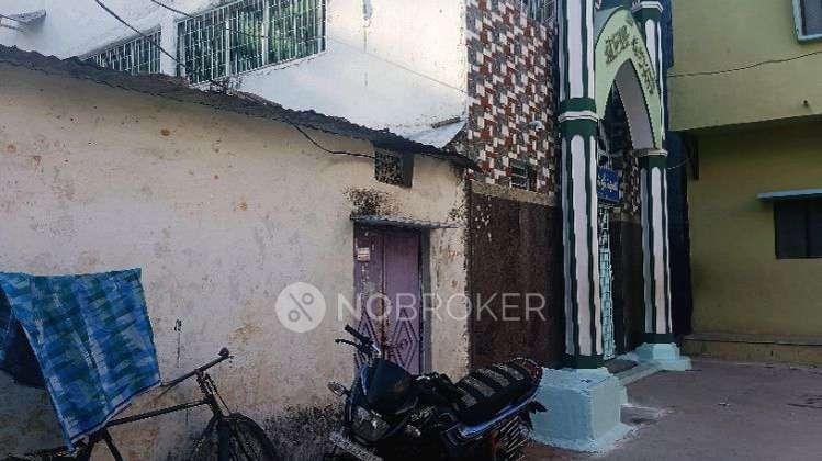 Plot For Sale In Toli Chowki Qutub Shah Colony near Masjid-e-Goher