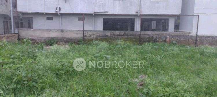 Plot For Sale In Sale Fast In Toli Chowki Vali Colony near Jama Masjid Habeeba