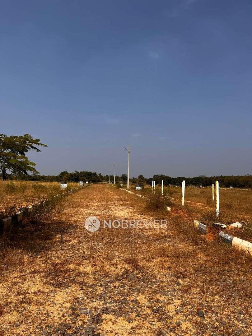 Plot For Sale In Little Kingdom In Kadthal Srisailam Highway near little kingdom