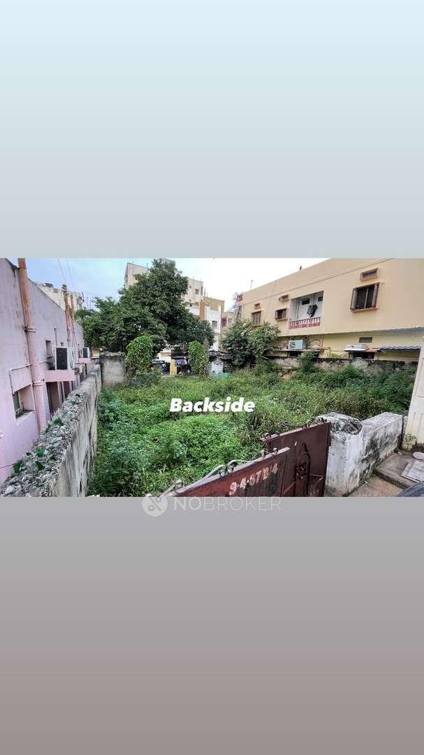 Plot For Sale In Toli Chowki minar colony, near cloud nine kaman