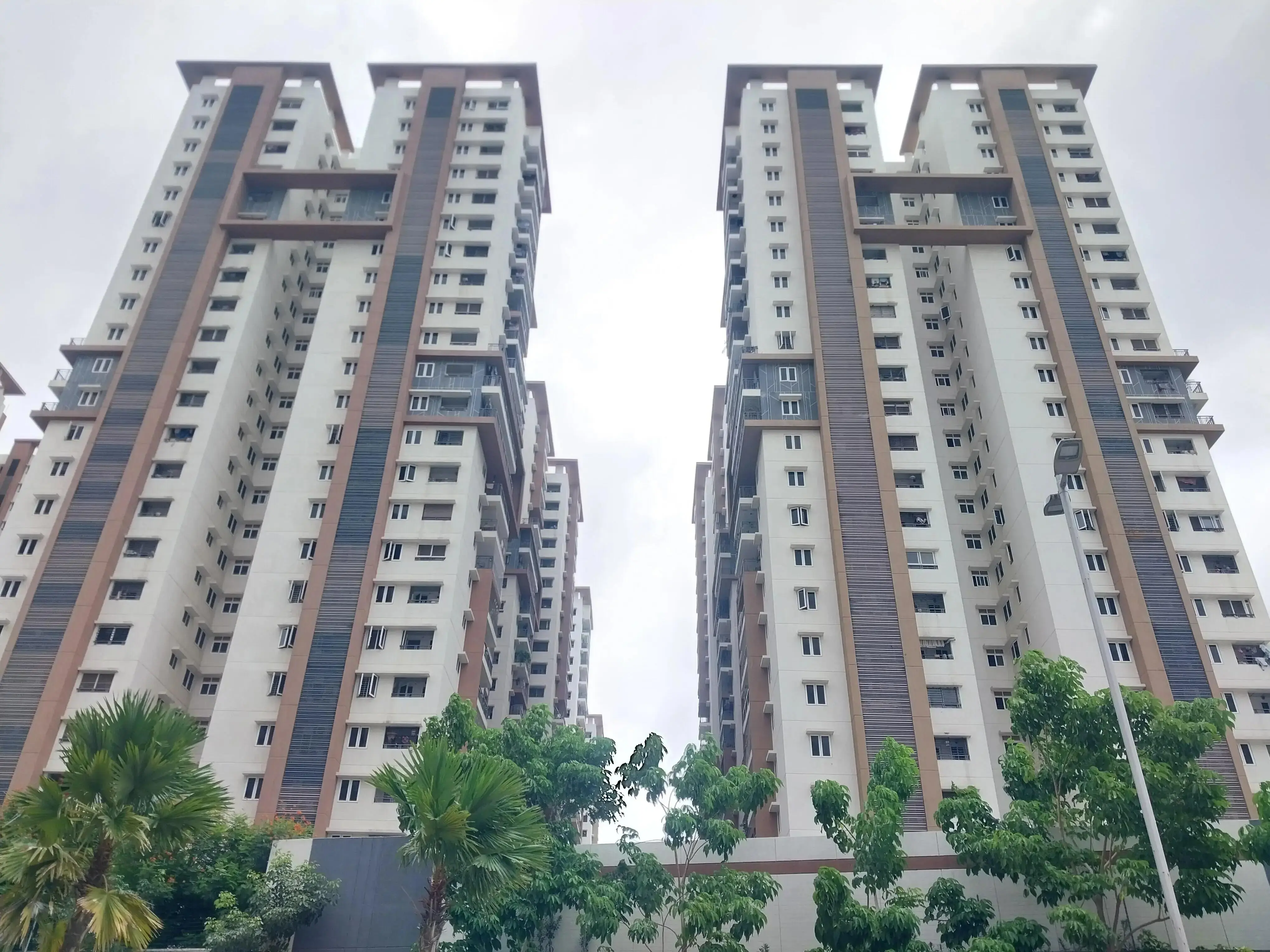 3BHK 2Baths Flat for Rent in Aparna Sarovar Zenith, Nallagandla, Hyderabad