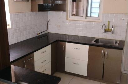 3BHK 2Baths Flat for Rent in Aparana Hill Park Silver Okes, Chandanagar, Hyderabad