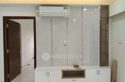 4+ BHK Flat In Aparna Luxor Park for Rent In Kondapur ( 4 Bhk + 1 Servent Room )