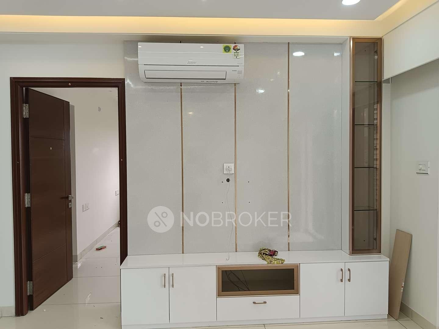 4+ BHK Flat In Aparna Luxor Park for Rent In Kondapur ( 4 Bhk + 1 Servent Room )