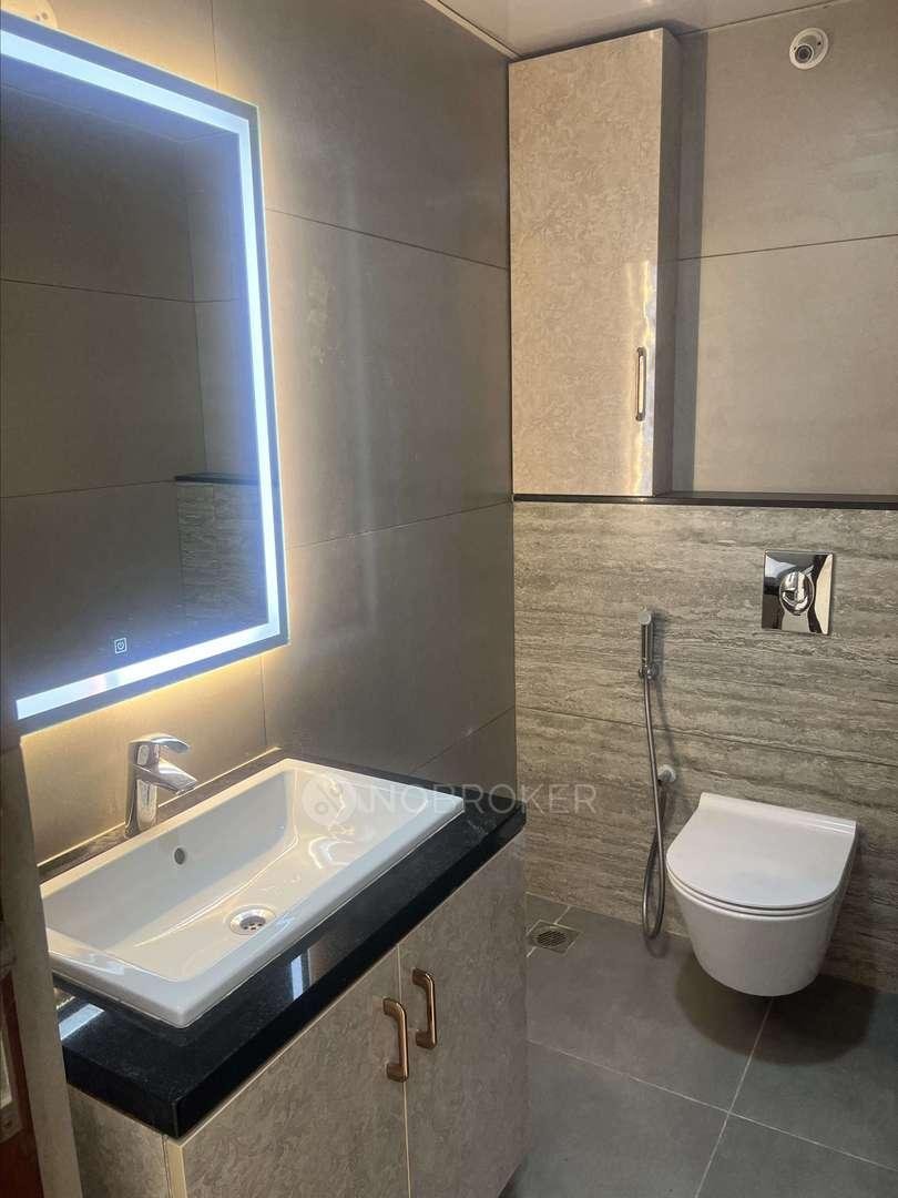 4+ BHK Flat In Aparna Luxor Park for Rent In Kondapur ( 4 Bhk + 1 Servent Room )