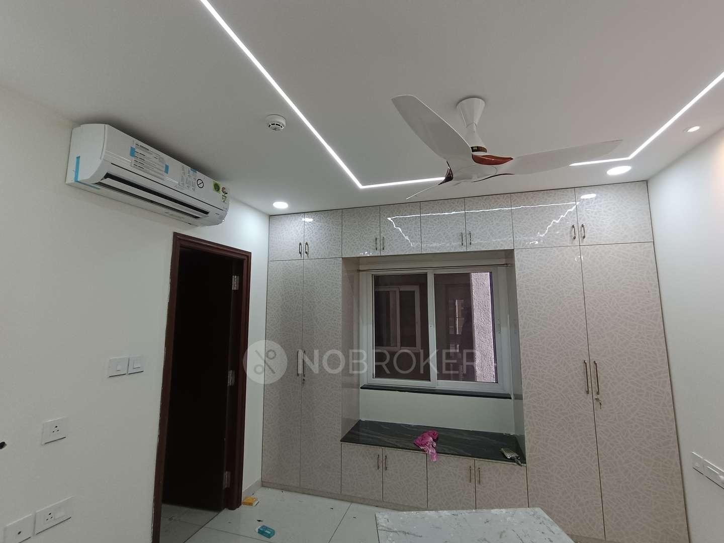 4+ BHK Flat In Aparna Luxor Park for Rent In Kondapur ( 4 Bhk + 1 Servent Room )