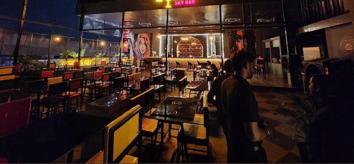 Commercial Shop 8500 Sq.Ft. in Madhapur Hyderabad