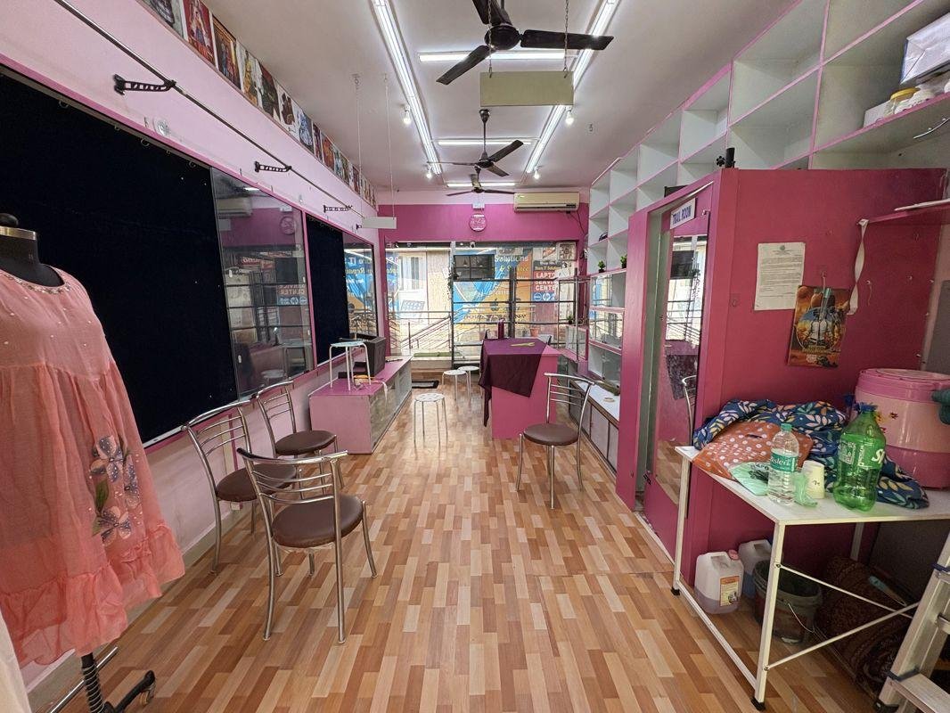 Commercial Shop 360 Sq.Ft. in Ameerpet Hyderabad