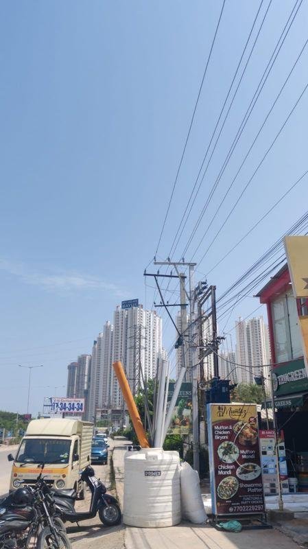 Commercial Shop 1750 Sq.Ft. in Tellapur Hyderabad