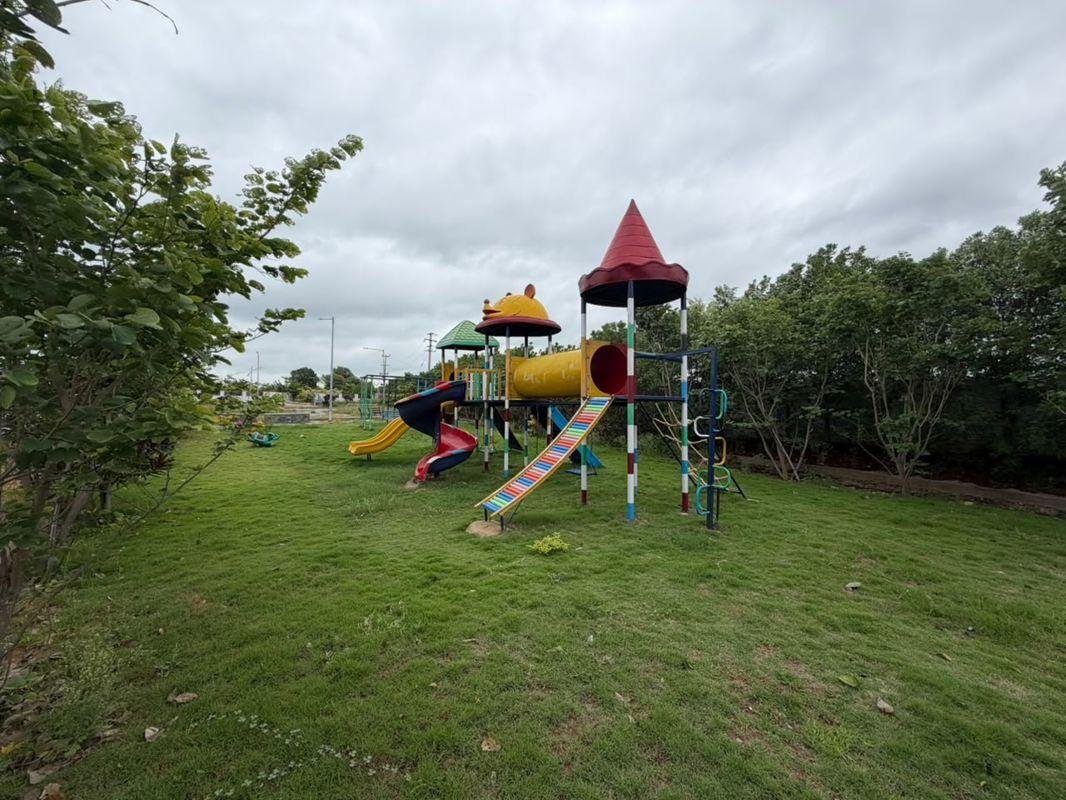 260 Sq.Yd. Plot in Nagreddipalli Hyderabad