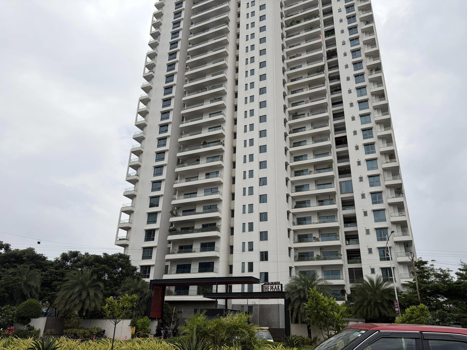 3BHK 3Baths Flat for Rent in Jayabheri The Summit, Narsingi, Hyderabad