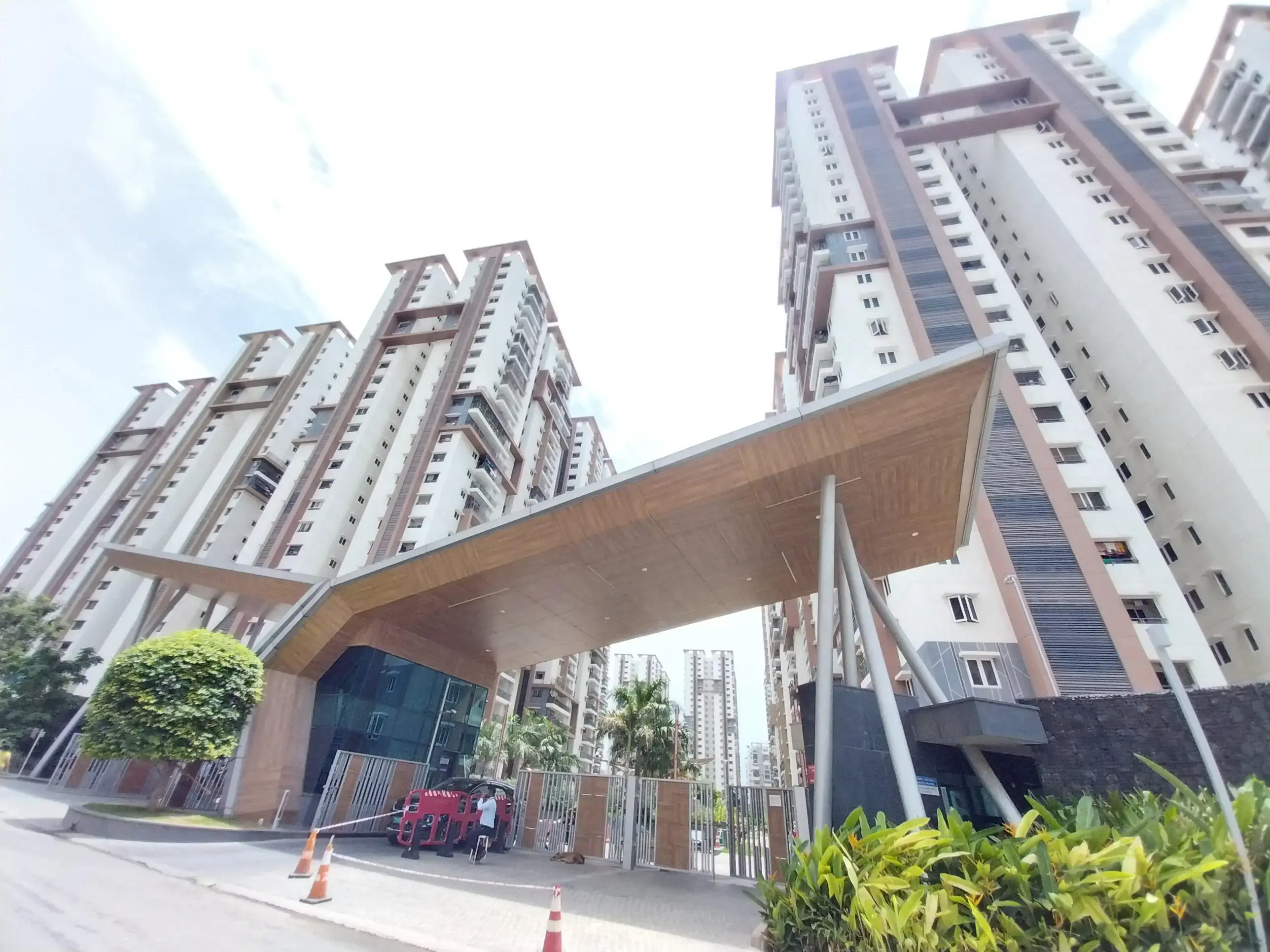 3BHK 2Baths Flat for Rent in Aparna Sarovar Zenith, Nallagandla, Hyderabad