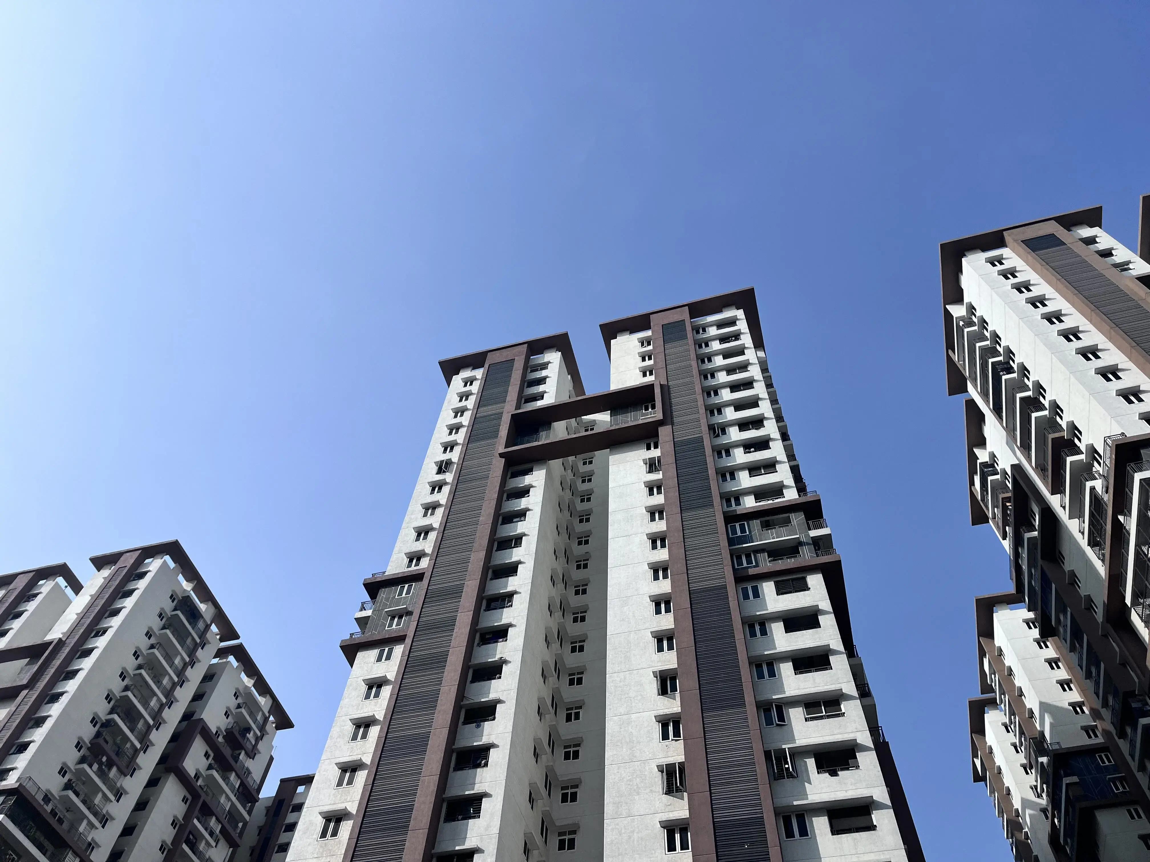 3BHK 2Baths Flat for Rent in Aparna Sarovar Zenith, Nallagandla, Hyderabad