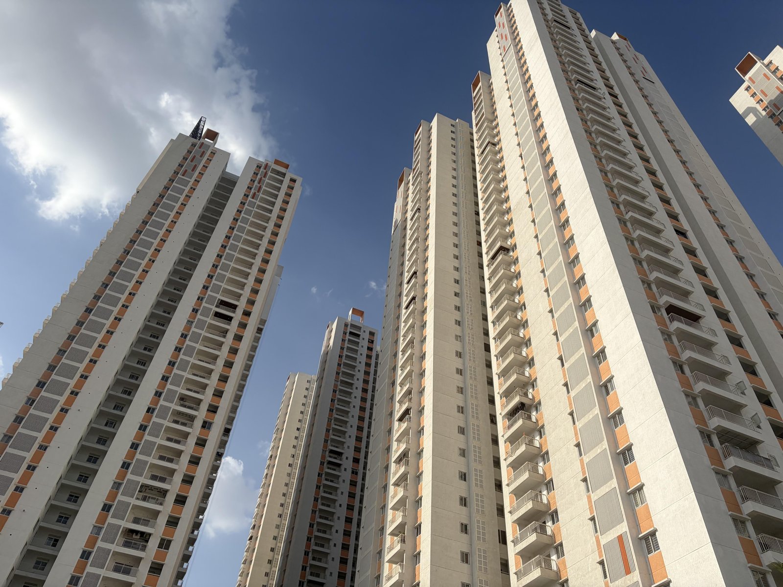 3 BHK Flat for rent in Tellapur, Hyderabad